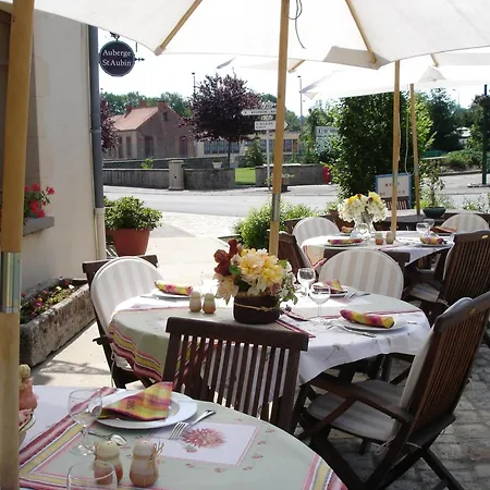 Aubin Hotell Saint-Aubin-le-Monial