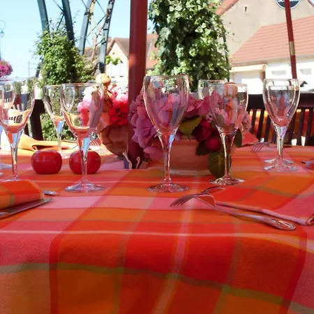 Aubin Hotell Saint-Aubin-le-Monial