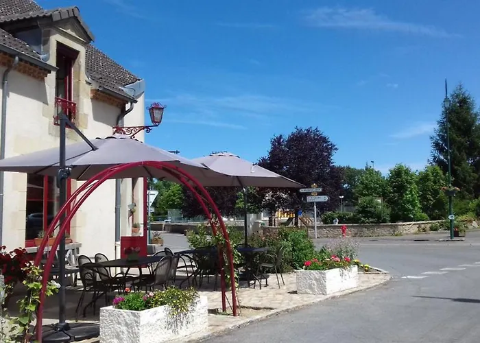 Hotell Aubin Saint-Aubin-le-Monial